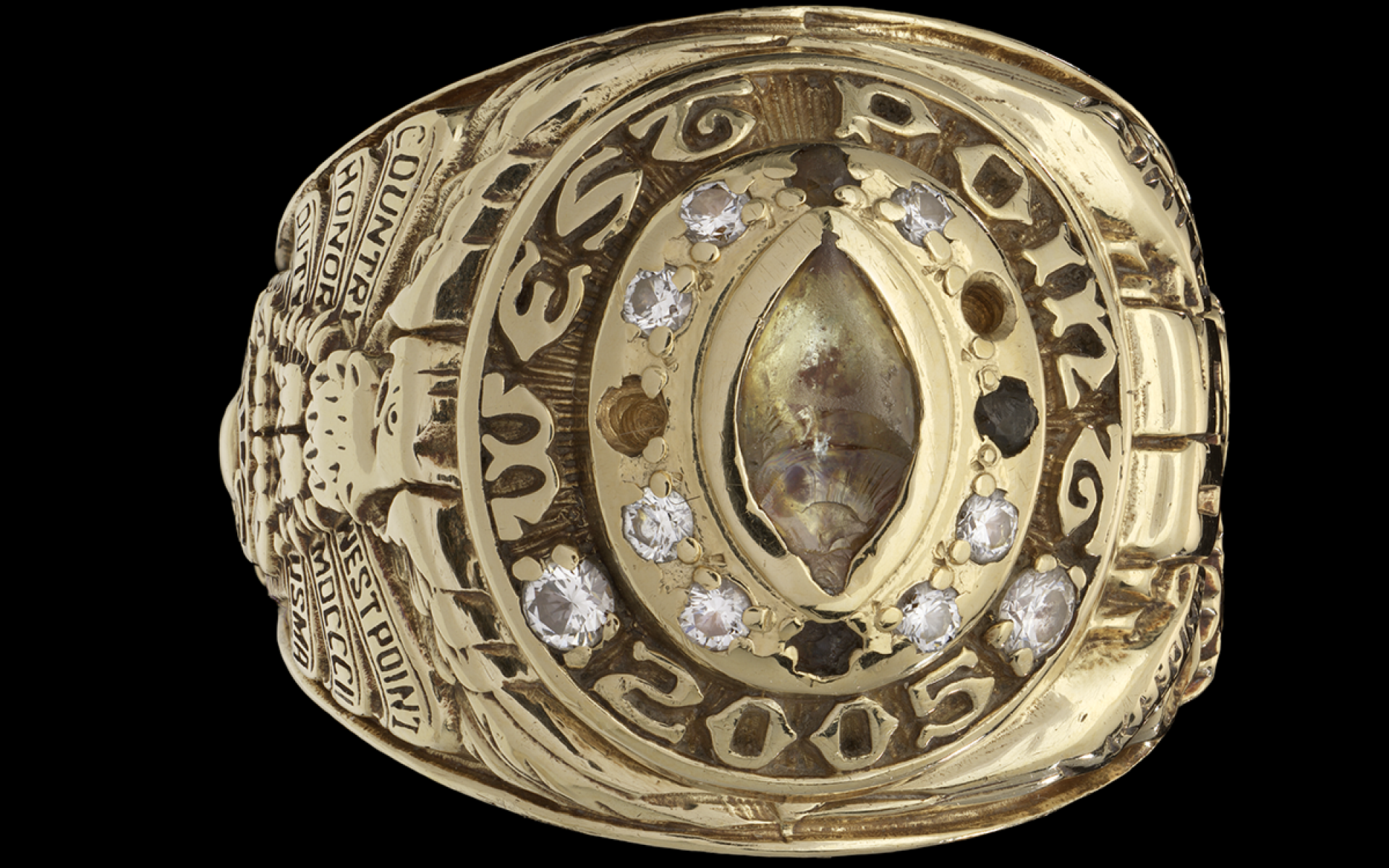 A 2005 West Point class ring owned by Lieutenant Emily J. T. Perez.